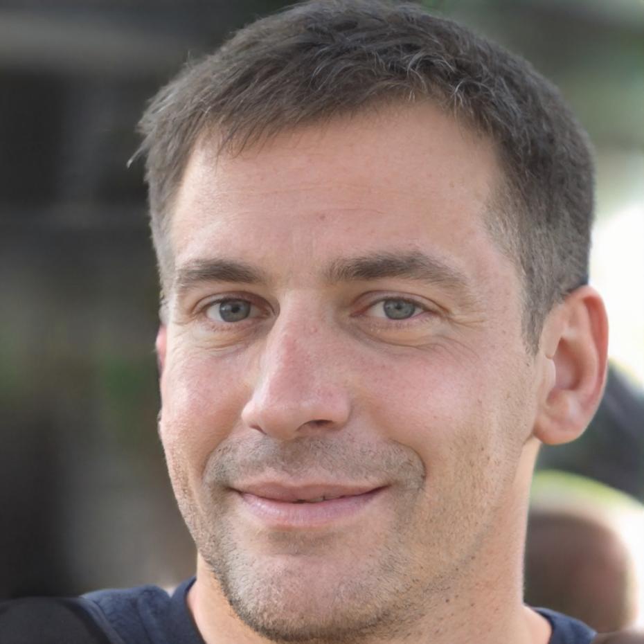 Ritratto di Edgardo Marinelli, esperto in trend forecasting beauty